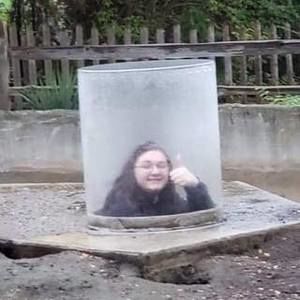 Meet your Posher, Lydia